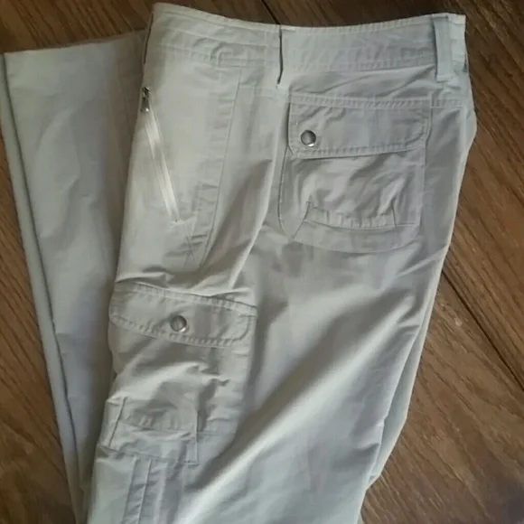 Kuhl Women's Pants in Light Gray - Picture 8 of 8
